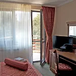 Hotel Edelweiss 3*