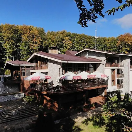 Hotel Edelweiss 3*