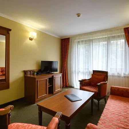 Hotel Edelweiss 3*