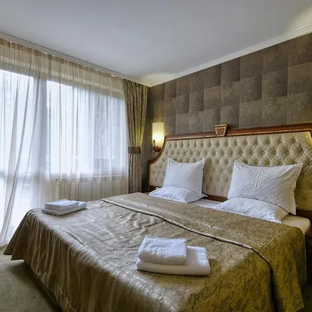 Hotel Edelweiss 3*