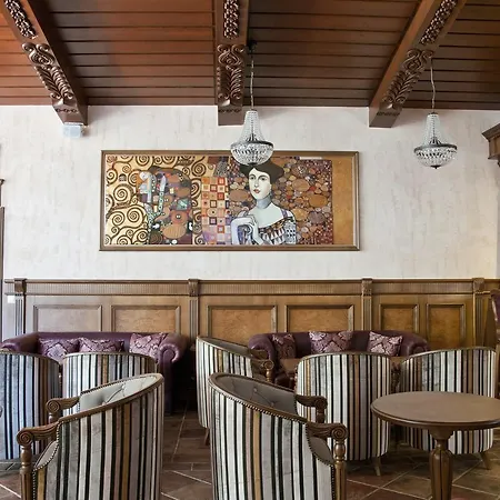 Hotel Edelweiss 3*